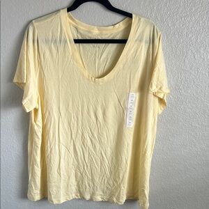 NWT A New Day Yellow Women's V Neck Tee